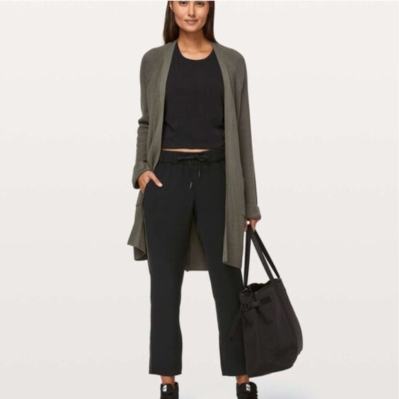 Lululemon On The Fly Pant *Track Stripe - Size 4 - Picture 2 of 10